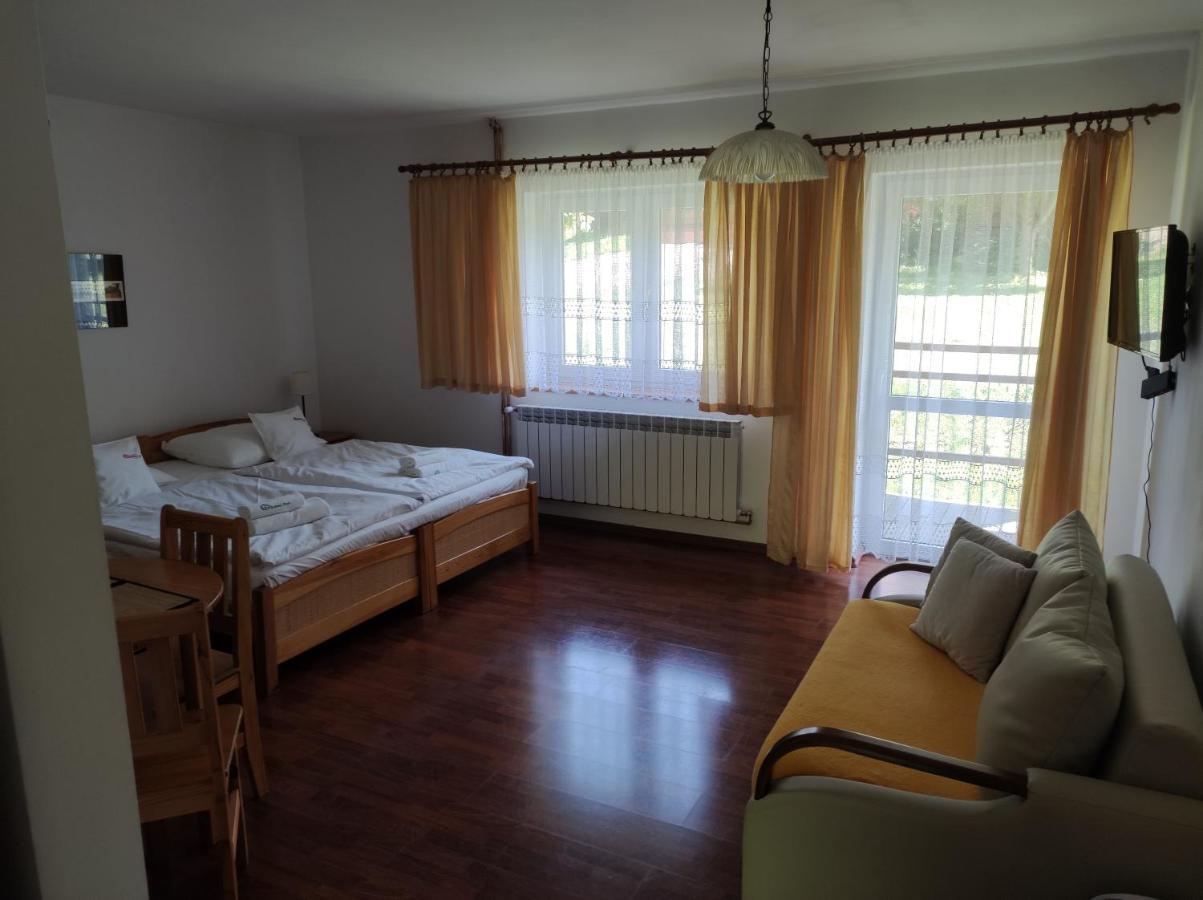 Rezydencja Bukowy Dwor Czarna  Exterior foto