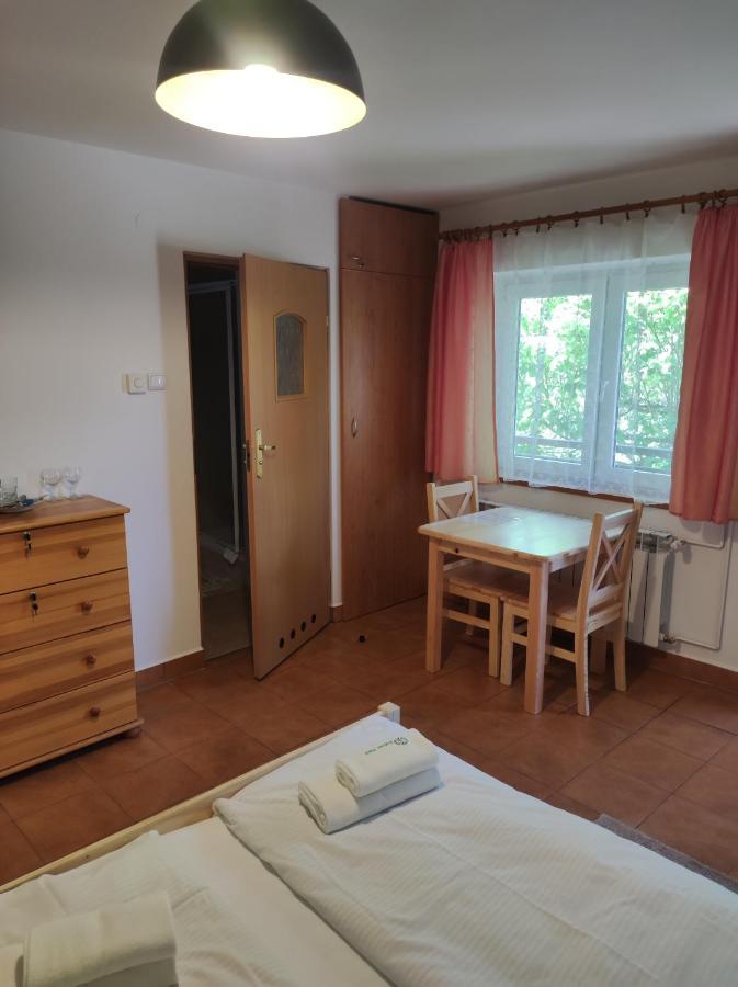 Rezydencja Bukowy Dwor Czarna  Exterior foto